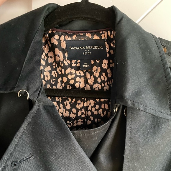 Banana Republic Retro Trench Coat - Picture 3 of 3